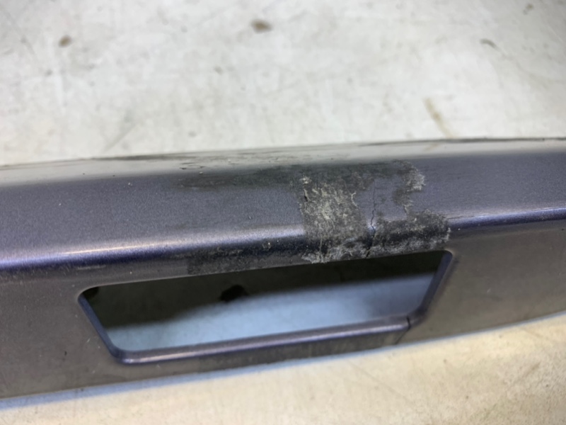 Накладка крышки багажника