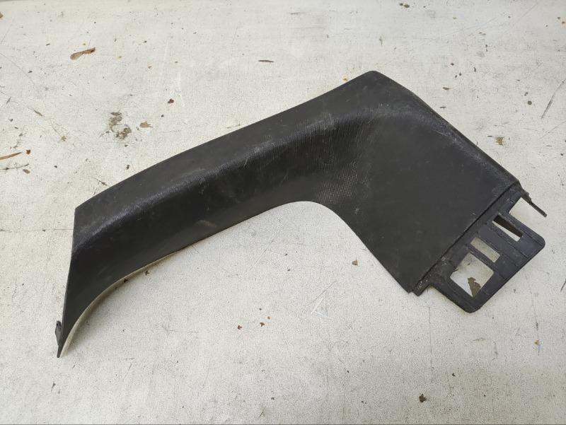 Обшивка багажника