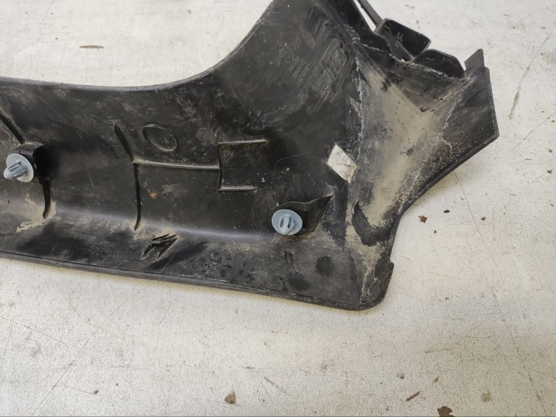 Обшивка багажника