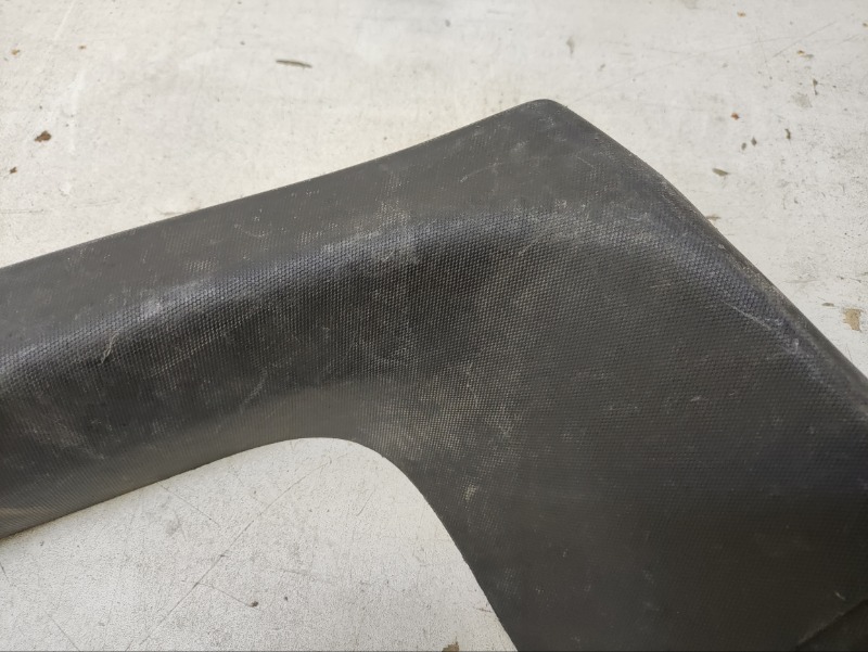 Обшивка багажника