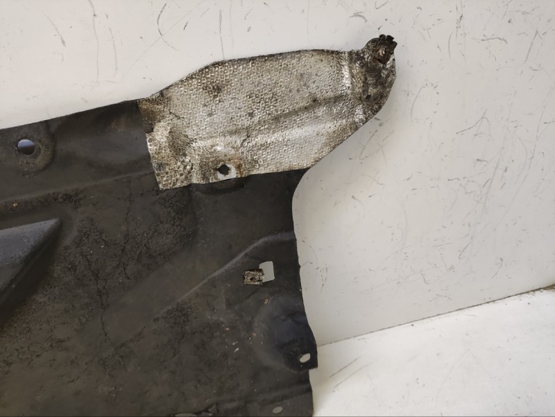 Защита антигравийная