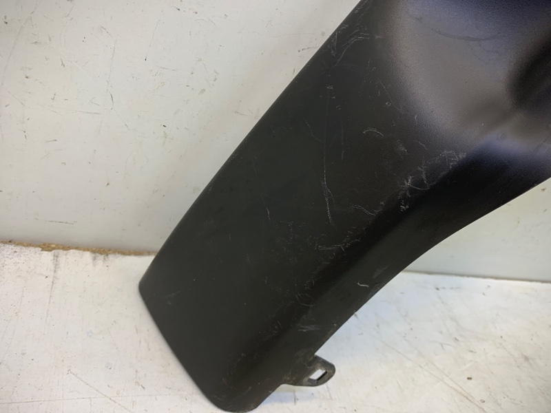 Спойлер переднего бампера