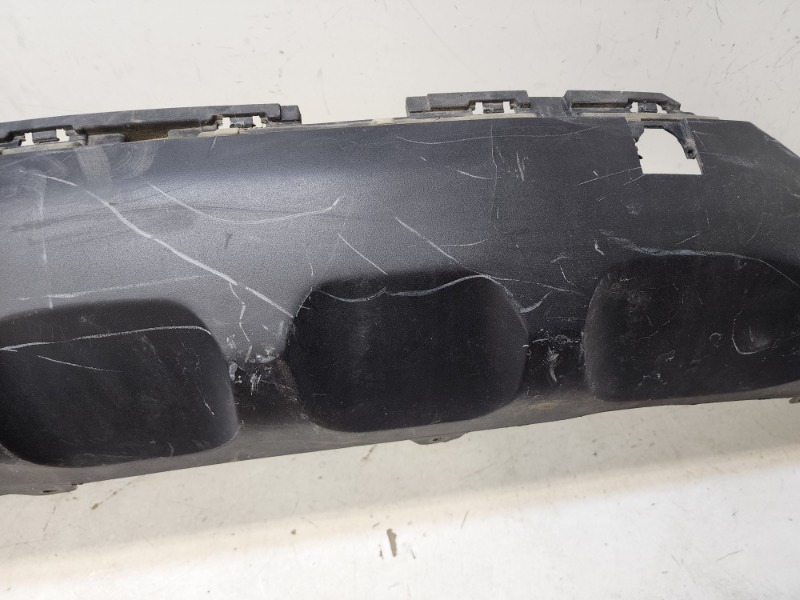 Спойлер заднего бампера