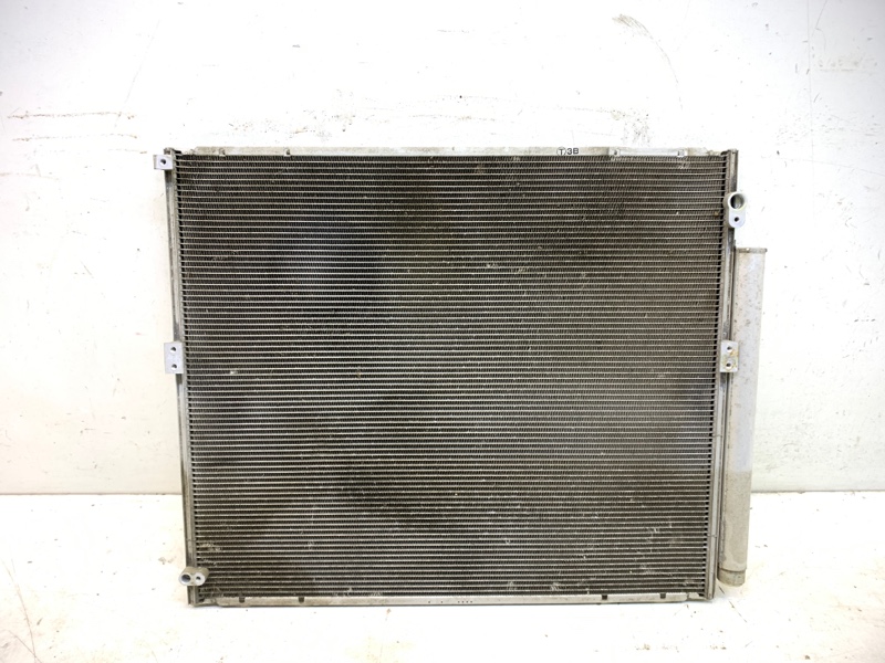 Радиатор кондиционера / конденсер