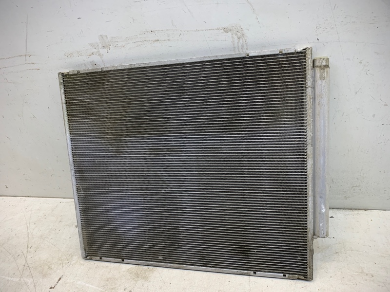 Радиатор кондиционера / конденсер
