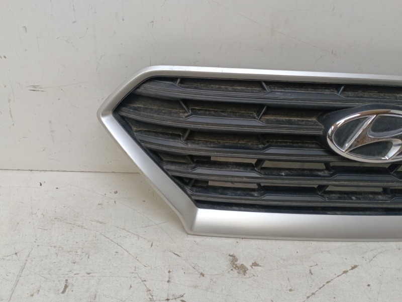 Решетка радиатора