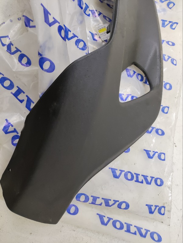 Накладка переднего бампера левая