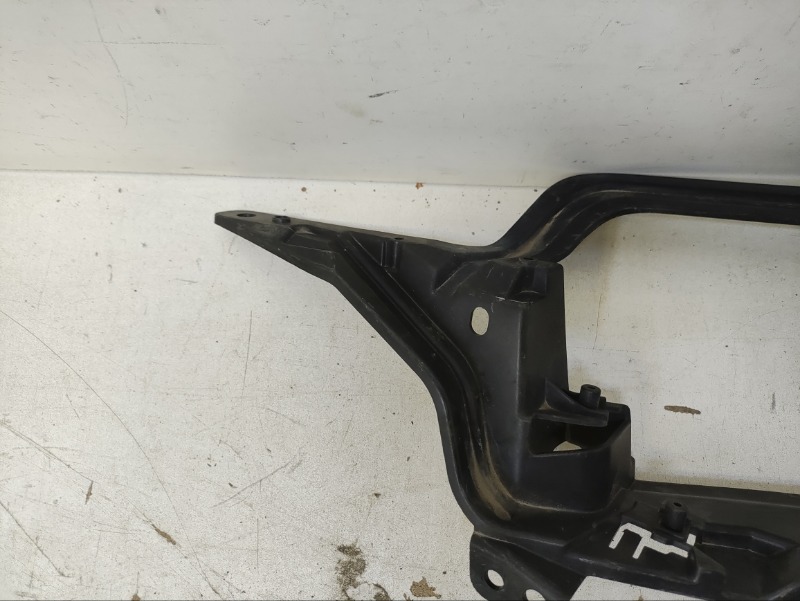 Кронштейн глушителя