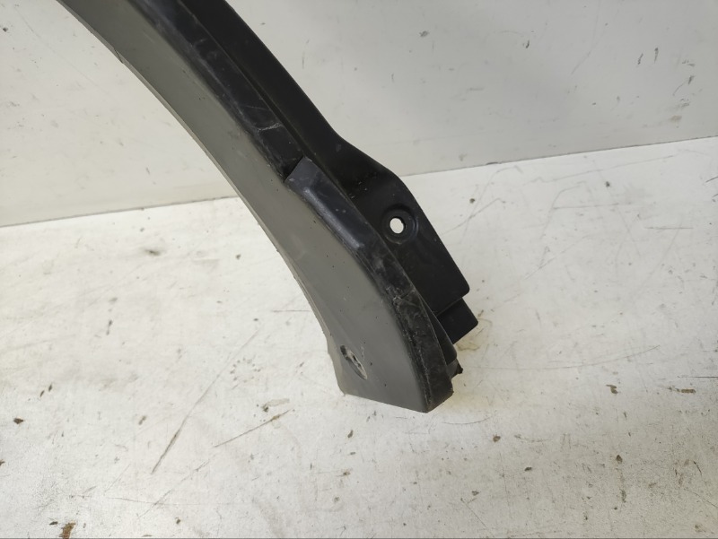 Накладка заднего крыла правого