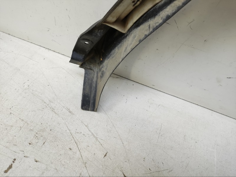 Накладка заднего крыла правого