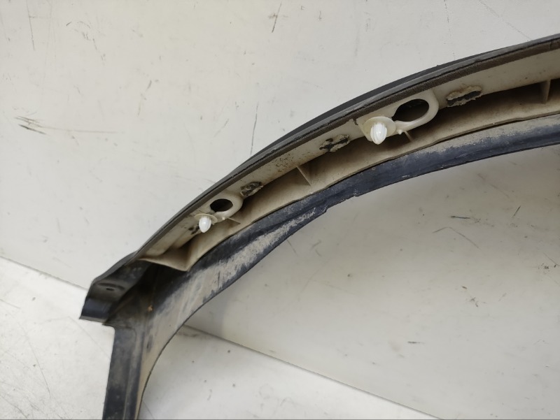 Накладка заднего крыла правого