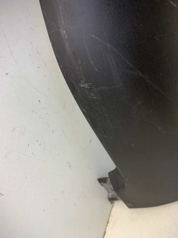 Спойлер переднего бампера