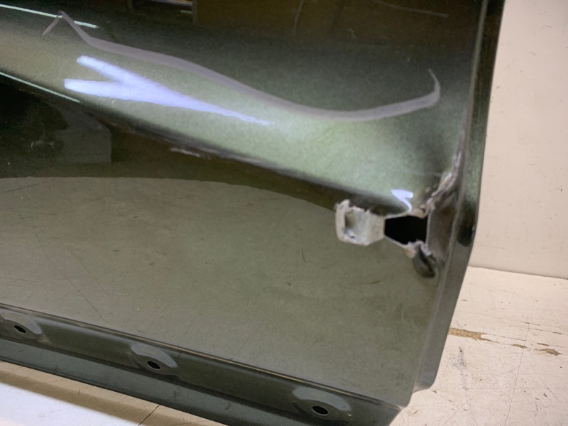 Дверь задняя правая