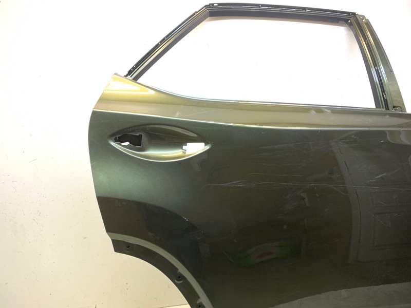 Дверь задняя правая