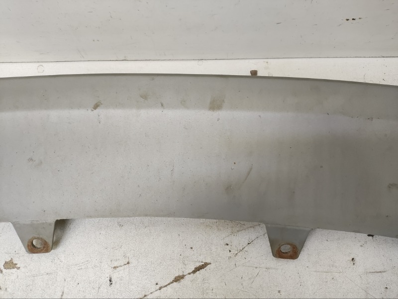 Накладка переднего бампера