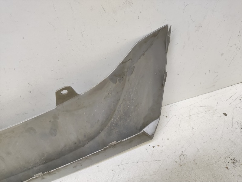 Накладка переднего бампера