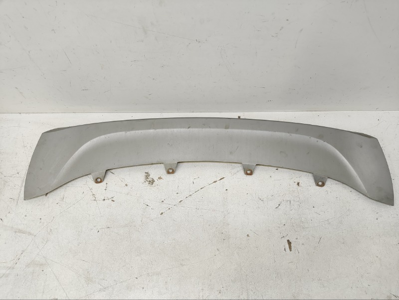 Накладка переднего бампера