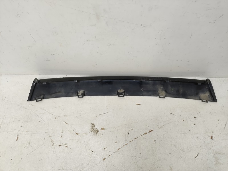 Накладка переднего бампера