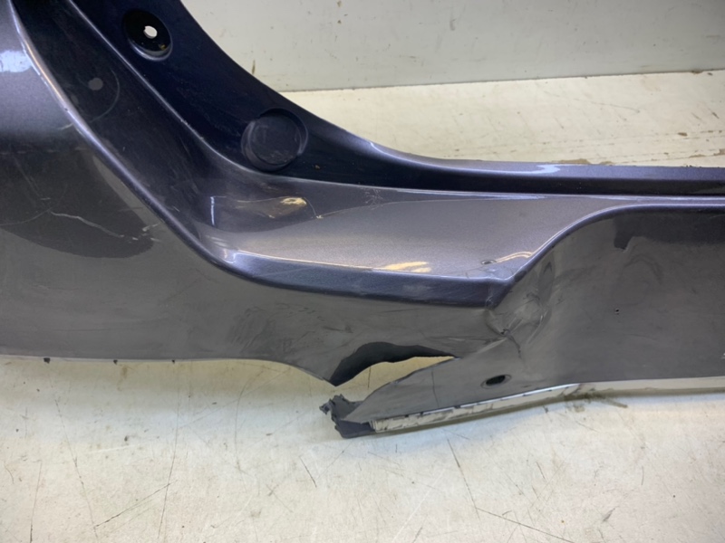 Бампер задний