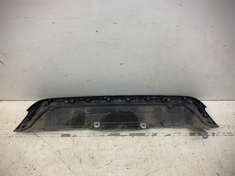 Спойлер заднего бампера