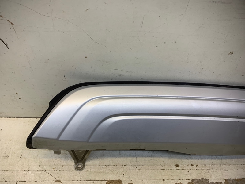 Спойлер заднего бампера