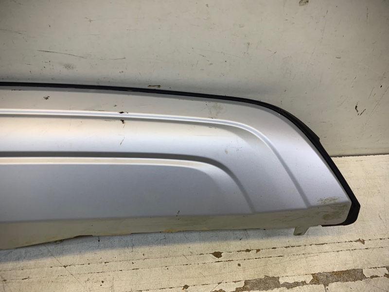 Спойлер заднего бампера