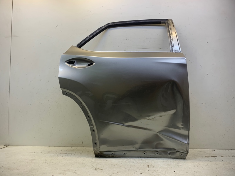 Дверь задняя правая