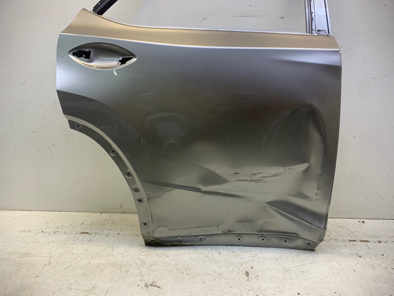 Дверь задняя правая