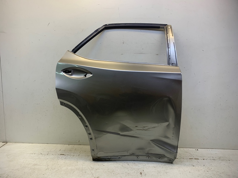 Дверь задняя правая
