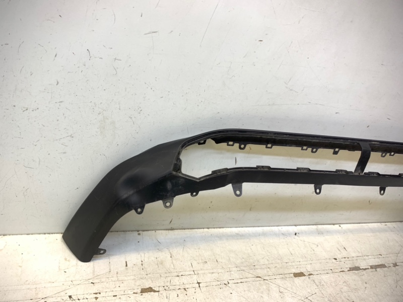 Спойлер переднего бампера