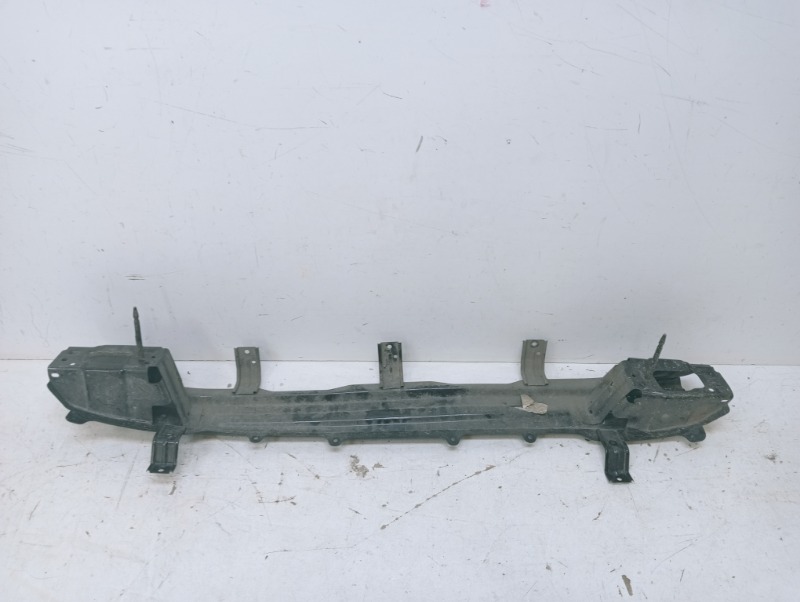 Усилитель заднего бампера