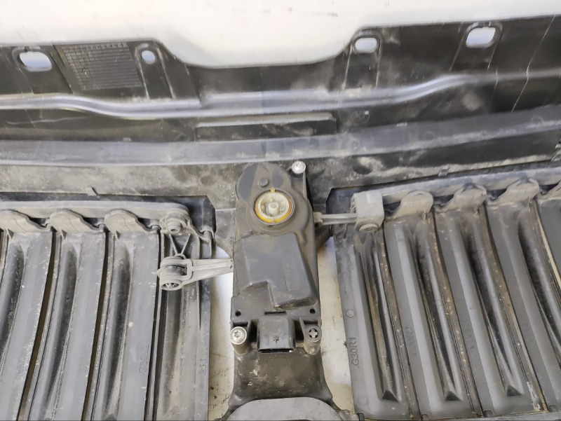 Решетка радиатора