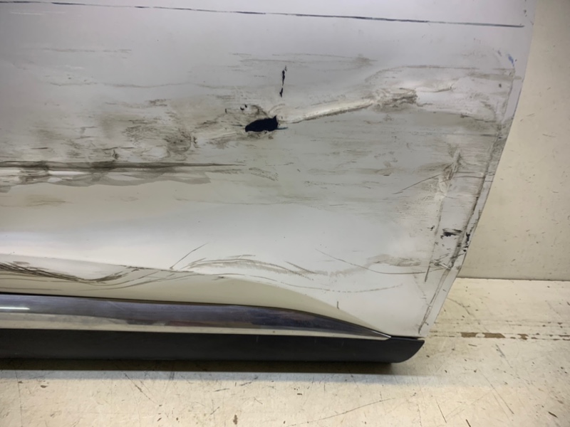 Дверь передняя правая