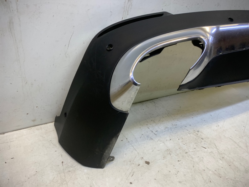 Спойлер заднего бампера