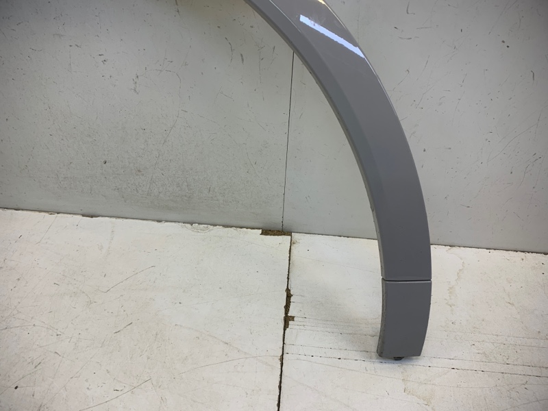 Накладка заднего крыла левого