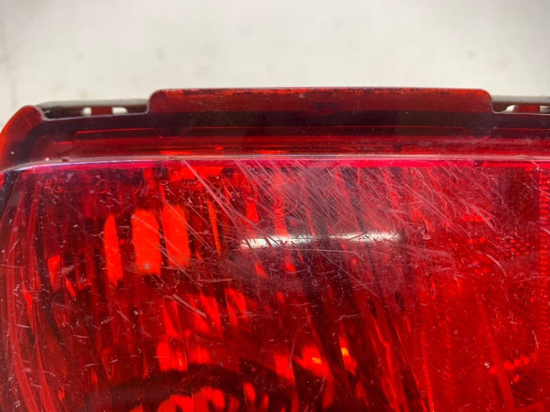 Фара противотуманная правая