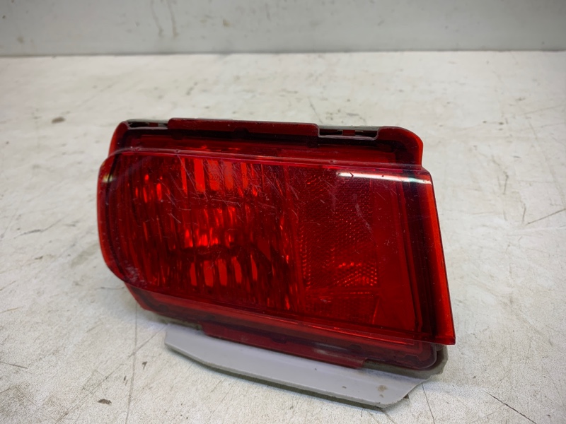 Фара противотуманная правая