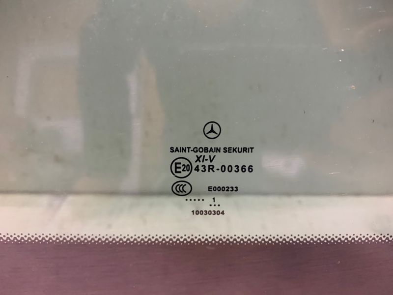 Стекло крыши (панорамное)