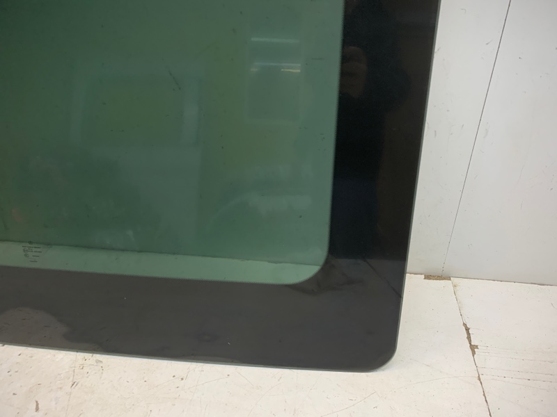 Стекло крыши (панорамное)