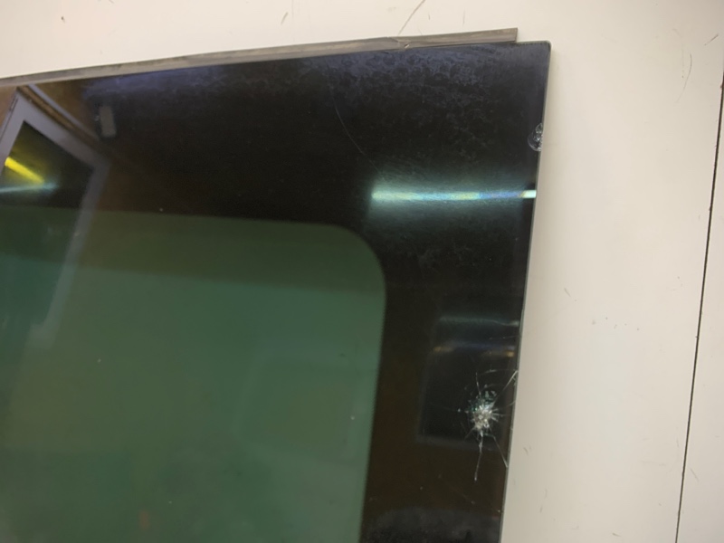 Стекло крыши (панорамное)