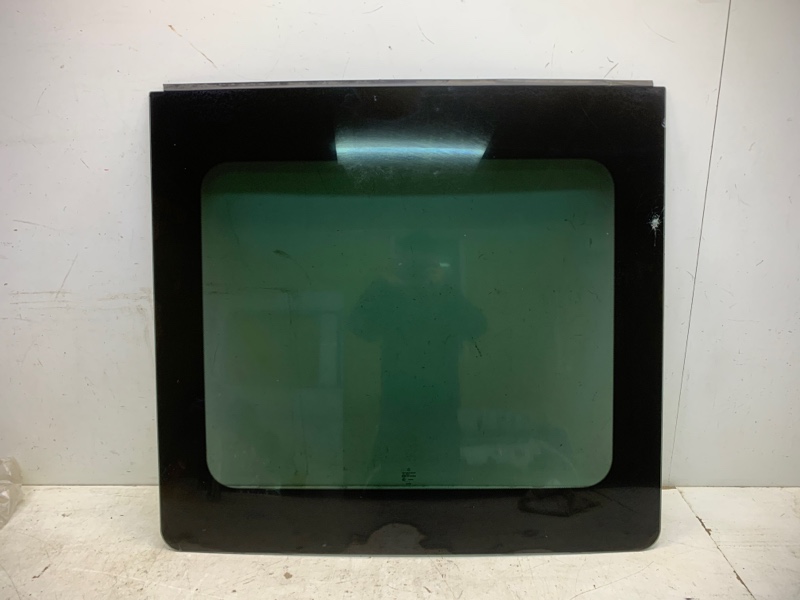 Стекло крыши (панорамное)