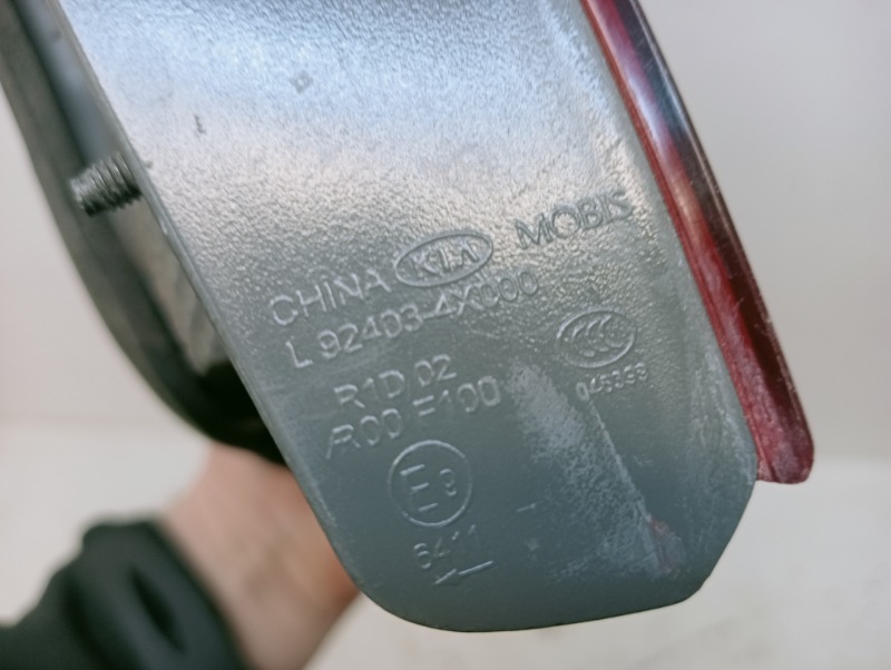 Фонарь задний левый