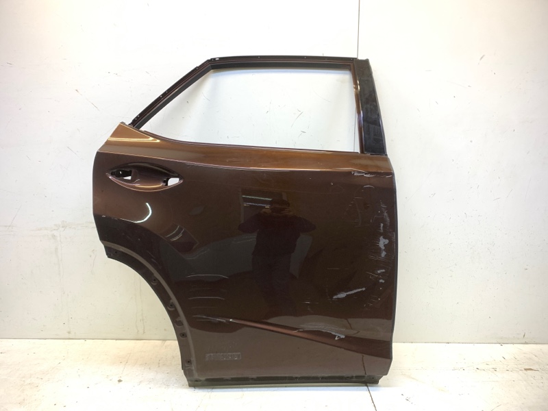 Дверь задняя правая