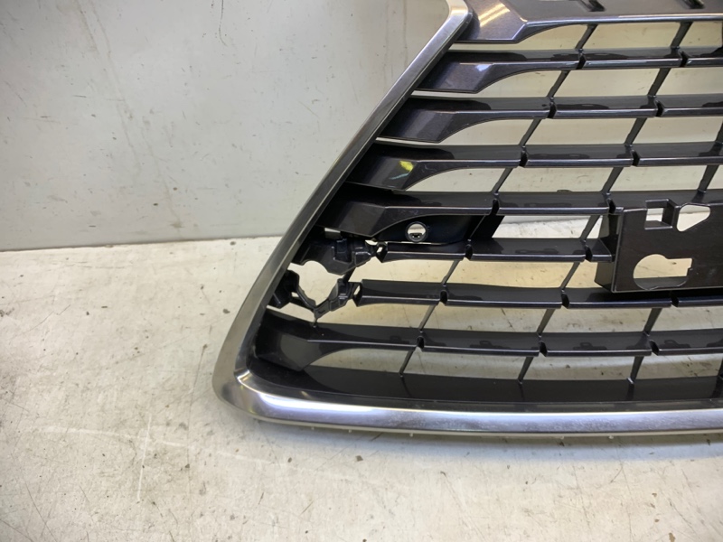 Решетка радиатора