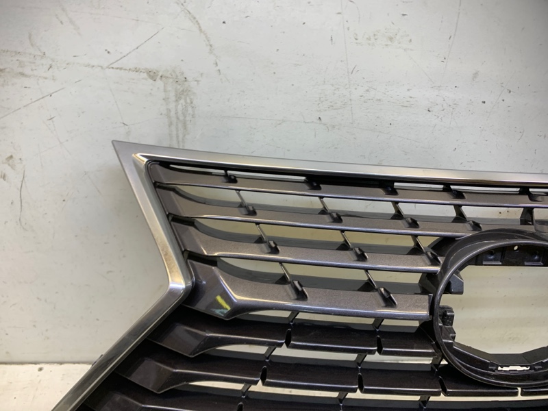 Решетка радиатора