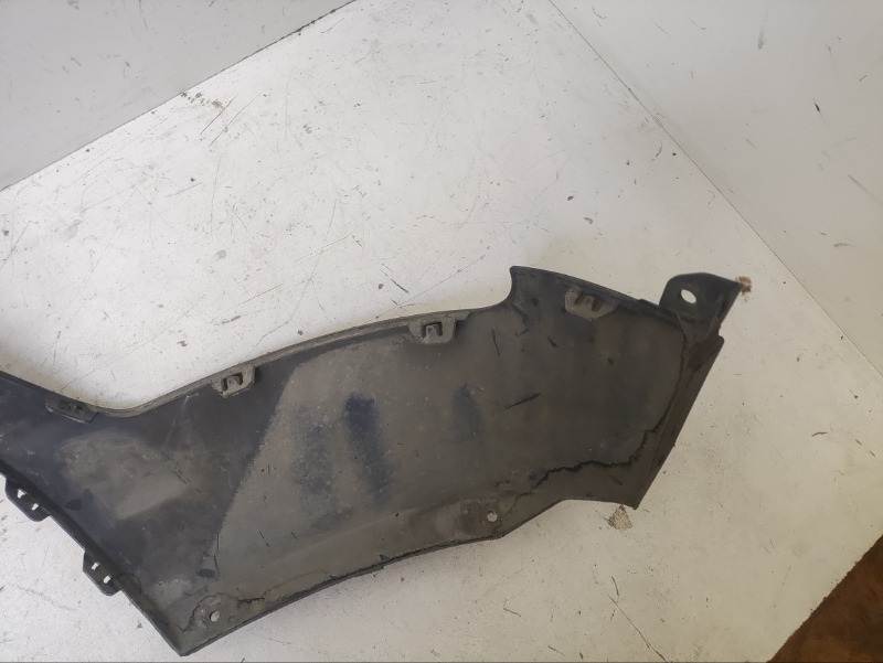 Спойлер переднего бампера