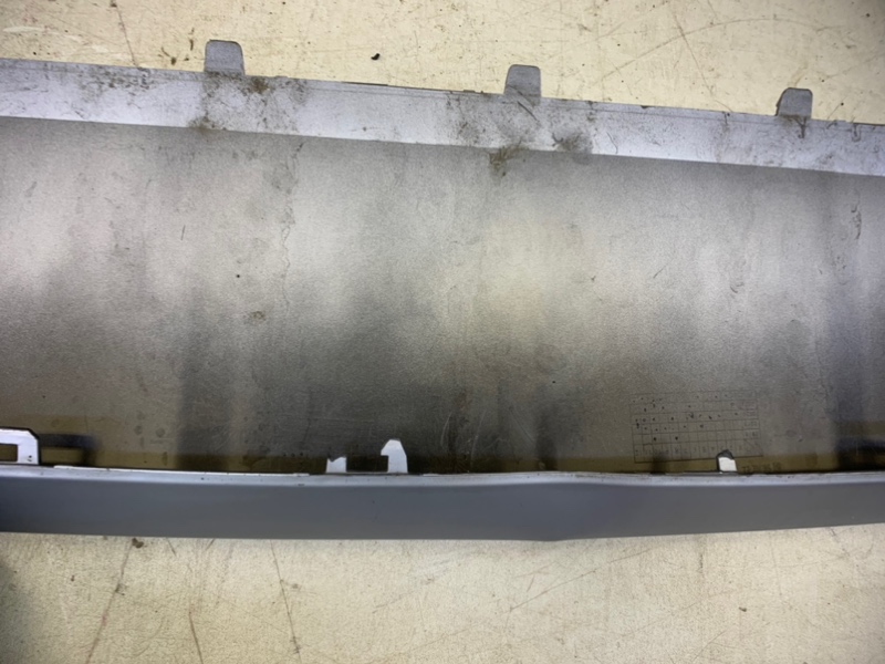 Спойлер переднего бампера