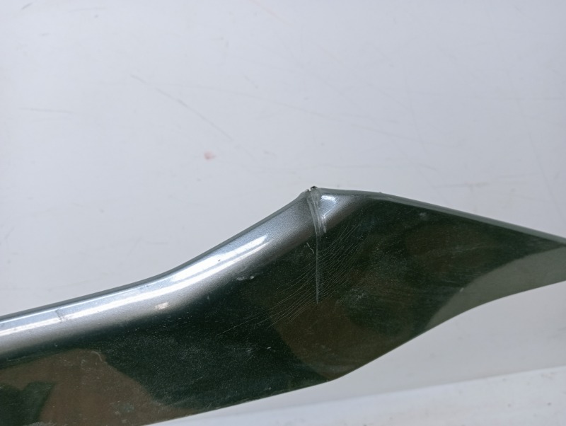 Накладка переднего бампера