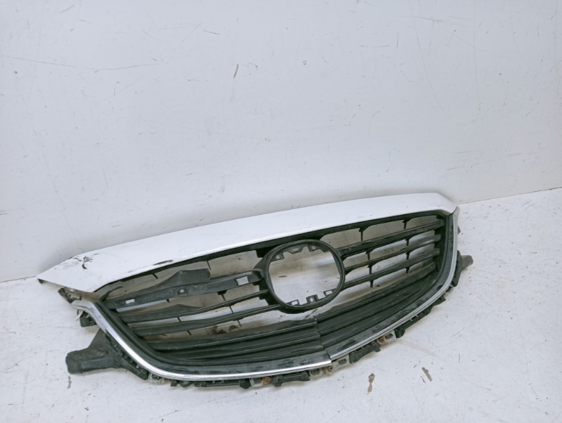 Решетка радиатора