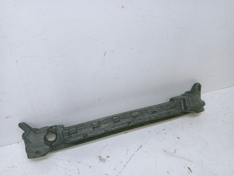 Наполнитель переднего бампера